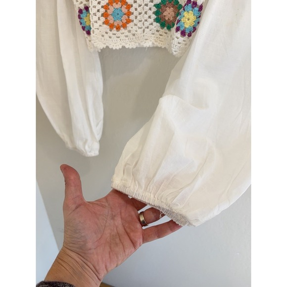 Chrysanthemum Boho Crochet Crop Top Sheer Peasant Sleeve Festival Blouse Women M - Picture 3 of 9